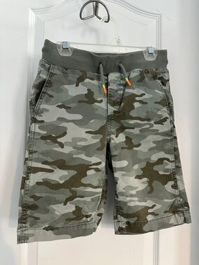 GAP kids Green Army Shorts boys size large